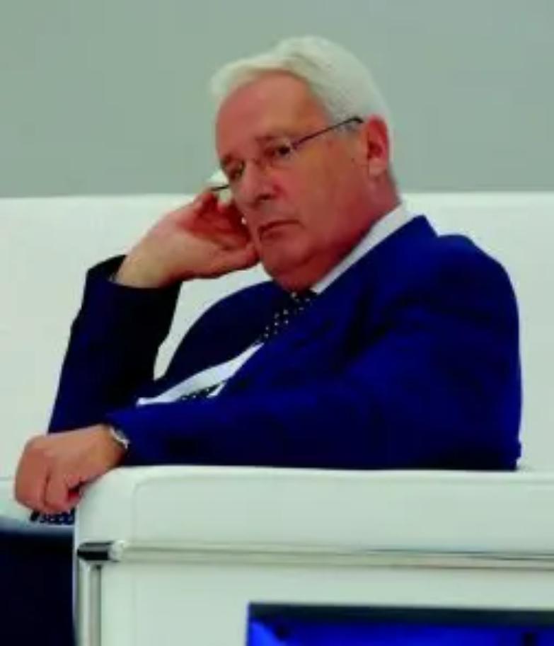 L'appello di Nunzio Luciano e Antonio Rosa: &laquo;Ora restiamo uniti&raquo;