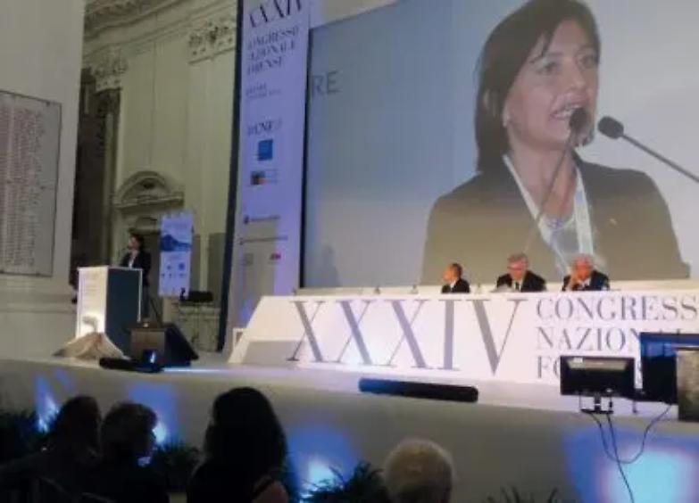 L&rsquo;appello degli Ordini: &laquo;Ora tuteliamo i giovani...&raquo;