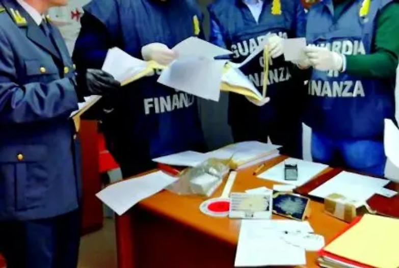 Perquisizione arbitraria: la Cedu condanna l&rsquo;Italia