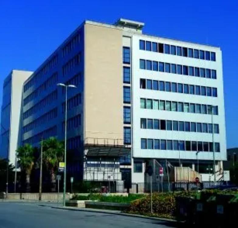 Trapani, chiavetta Usb esplosiva per l&rsquo;avvocata. Ferito un poliziotto