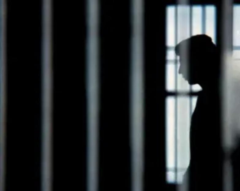 &ldquo;Non &egrave; punibile il padre che evade dai domiciliari entro le 12 ore&rdquo;