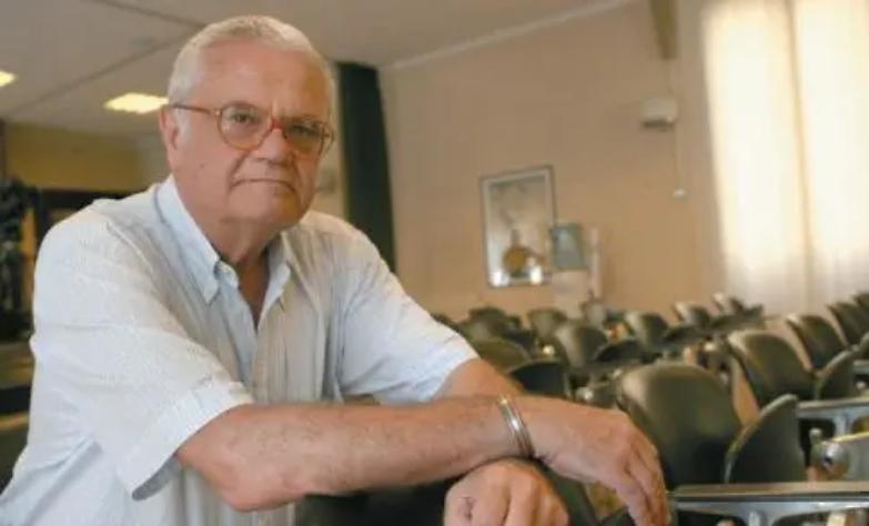 &ldquo;Che caos quelle tessere!&rdquo;, il Codacons tradito dai 5S