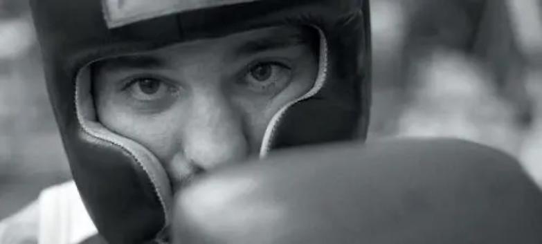 &ldquo;Pugni chiusi&rdquo; a Bollate: un progetto e un film