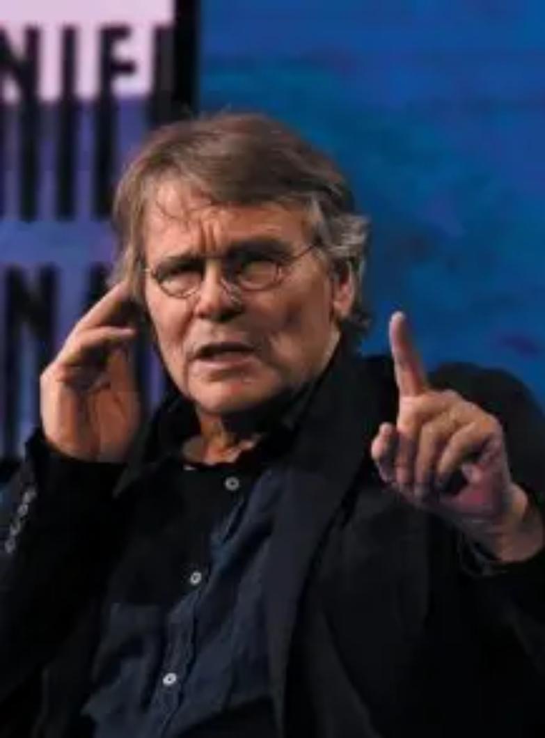 &laquo;Difese il terrorista, non venga qui&raquo;. Cos&igrave; Pennac si &egrave; fermato a Empoli