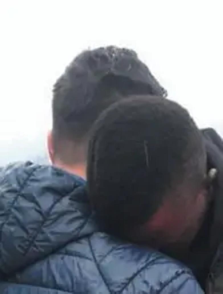 L&rsquo;esercito sgombera il Cara. Protestano il paese e la chiesa