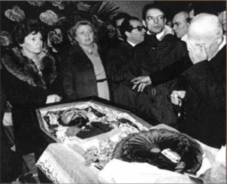 Ma la vecchia sinistra era gi&agrave; in guerra da diversi anni