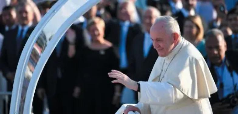 Papa: &ldquo;Il sesso &egrave; un dono di Dio&rdquo;