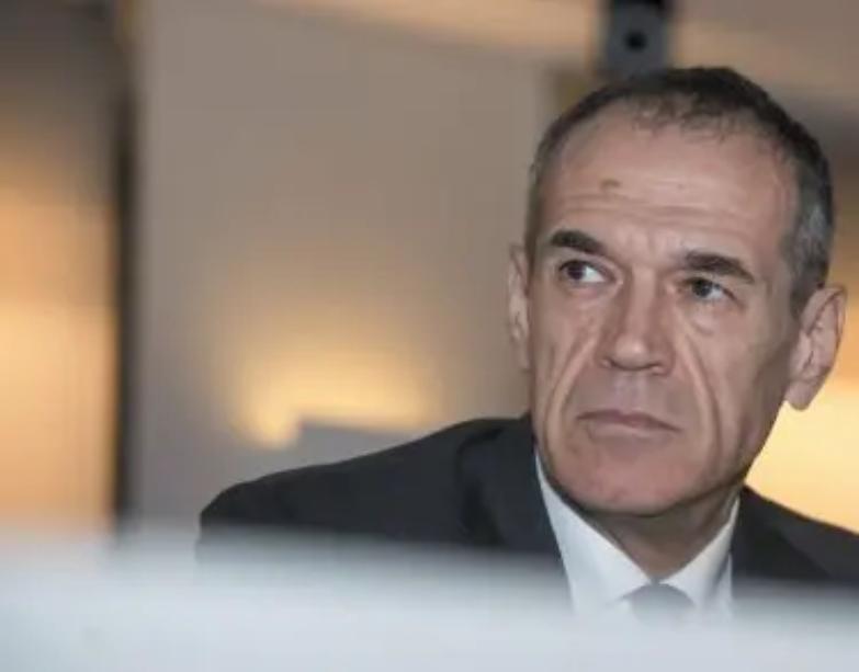 La ricetta di Cottarelli: &laquo;Meno burocrazia e processi civili pi&ugrave; rapidi&raquo;