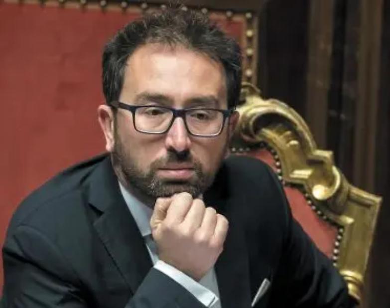 Minaccia la madre della vittima, ora il giudice &egrave; linciato sui social