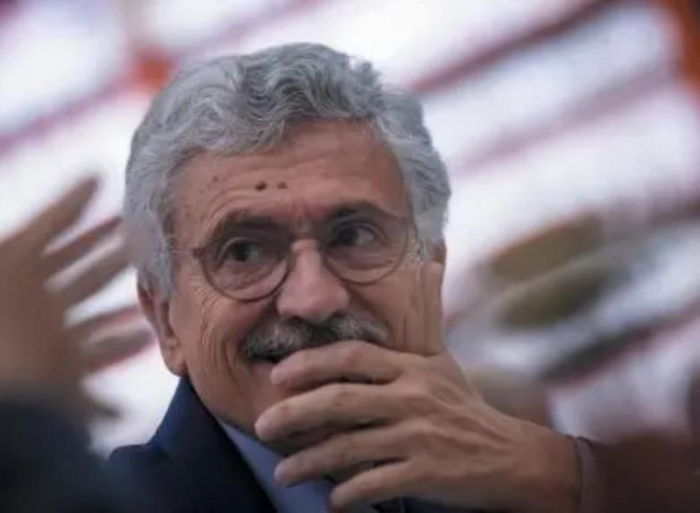 Il ritorno dei dalemiani: &laquo;Giachetti stai sereno&raquo;