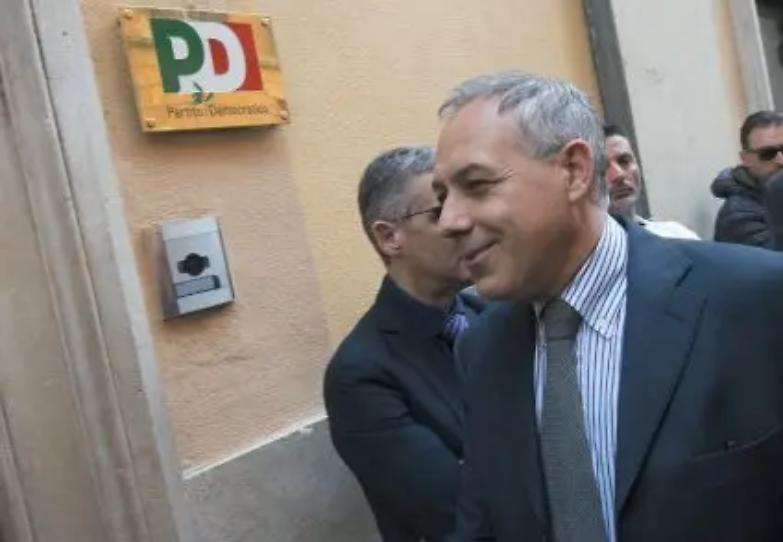Anzaldi: &laquo;Voter&ograve; Bobo Giachetti. Ma che noia mortale queste primarie dem...&raquo;