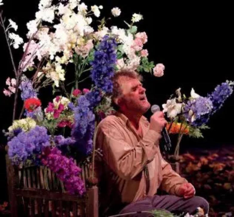 &laquo;Rinasco dalla morte di Bob&ograve; e cerco la gioia dietro e dentro ogni cosa&raquo;