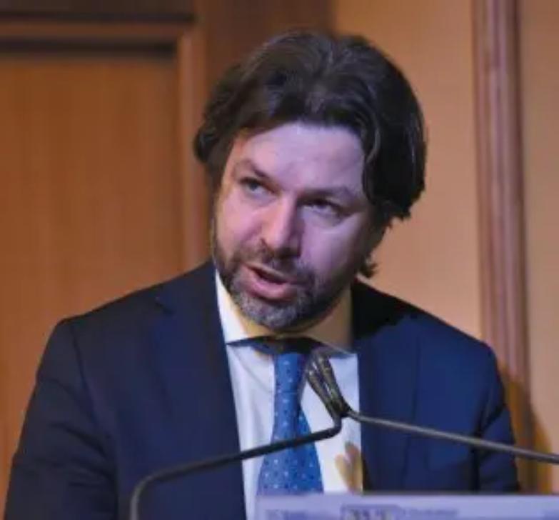 &laquo;La Tav &egrave; uno spreco e non si far&agrave;. E d&rsquo;ora in poi la Lega rispetti i patti&raquo;