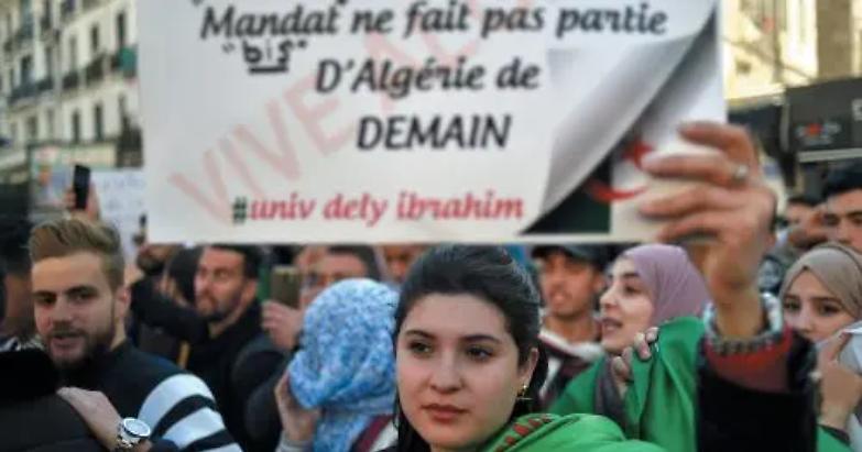 Tutto cambi perch&eacute; nulla cambi Bouteflika rinuncia ma resta in sella