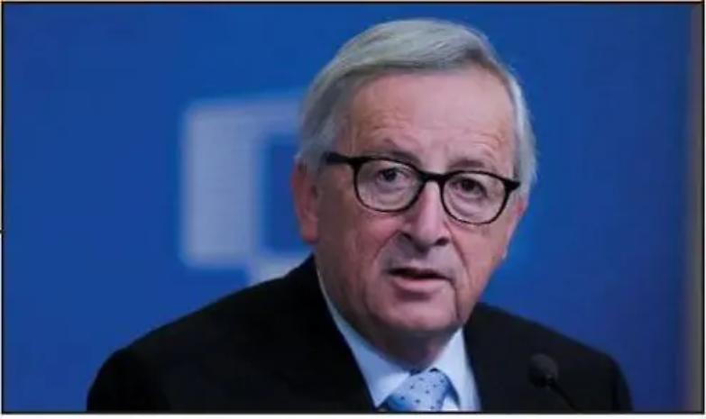 Junker: &laquo;Viva le patrie abbasso i nazionalismi&raquo;