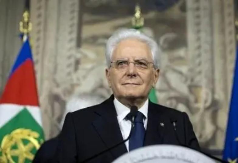 Il monito di Mattarella: &laquo;L&rsquo;uso dei social pu&ograve; minare la credibilit&agrave; dei magistrati&raquo;