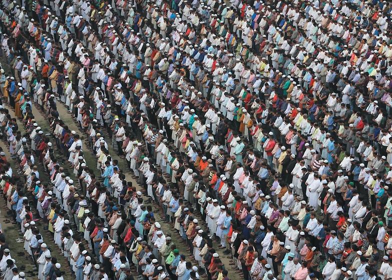 &laquo;Istruiti e benestanti&raquo;: chi sono i kamikaze delle stragi di Pasqua