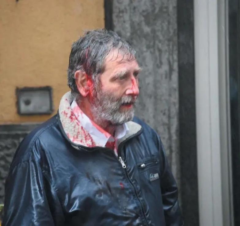 Scontri tra la polizia e disoccupati organizzati, tensione a Napoli