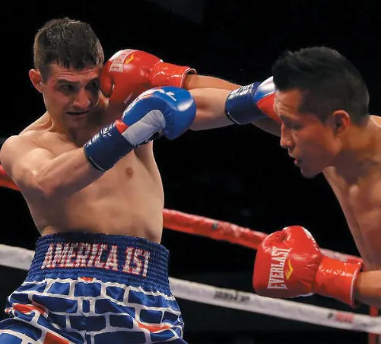 Abbattuto il pugile trumpista