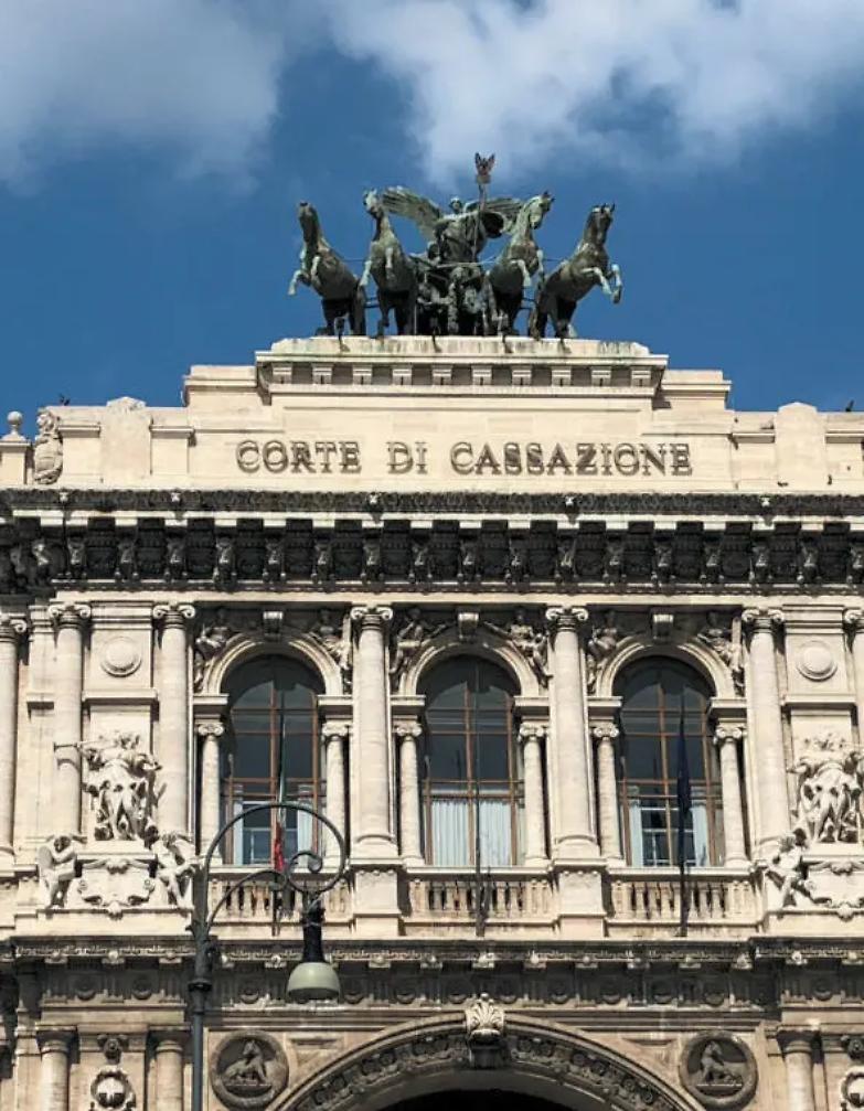 Cancellata dalla Cassazione l&rsquo;assoluzione del medico che &ldquo;stimolava&rdquo; le pazienti