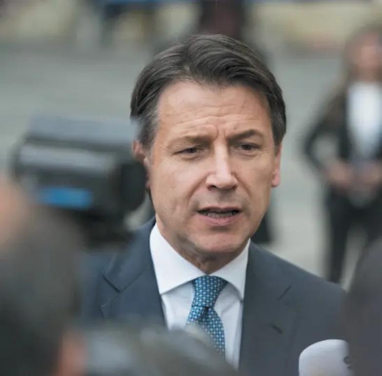 Cannabis, fumata nera. Conte: tema fuori agenda