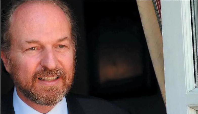 &laquo;La pi&ugrave; grande rivoluzione tecnologica mai vista, ora parleremo con i robot&raquo;