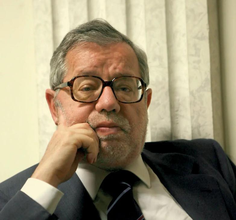 Flick: nuovi diritti, sfida per gli avvocati. Ma torni la dignit&agrave; nei compensi