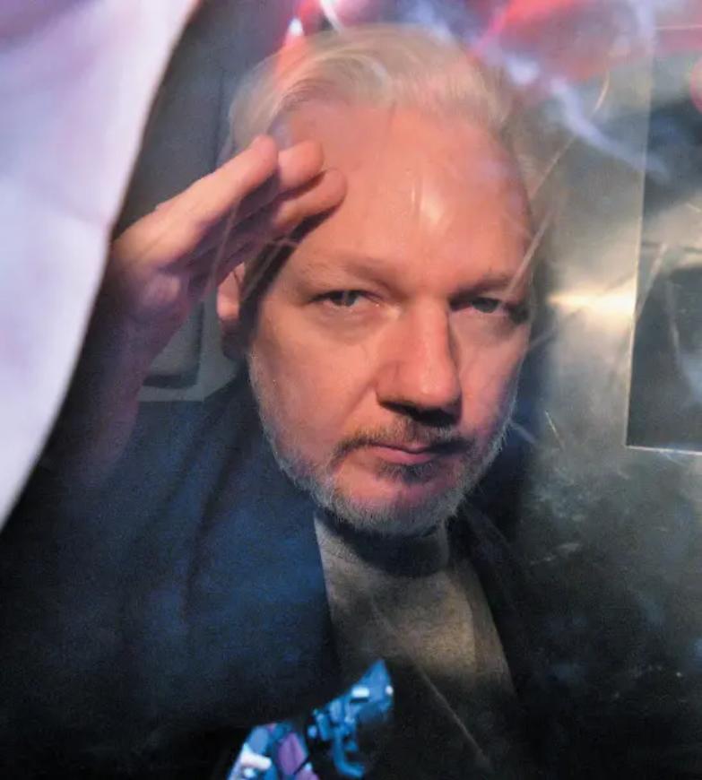 Assange, respinto l&rsquo;arresto
