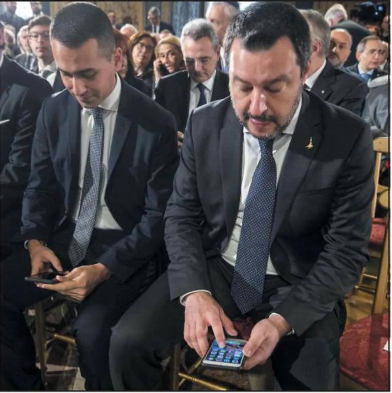 Di Maio boccia Tria e Salvini sulla flat tax: &laquo;Il welfare non si tocca&raquo;