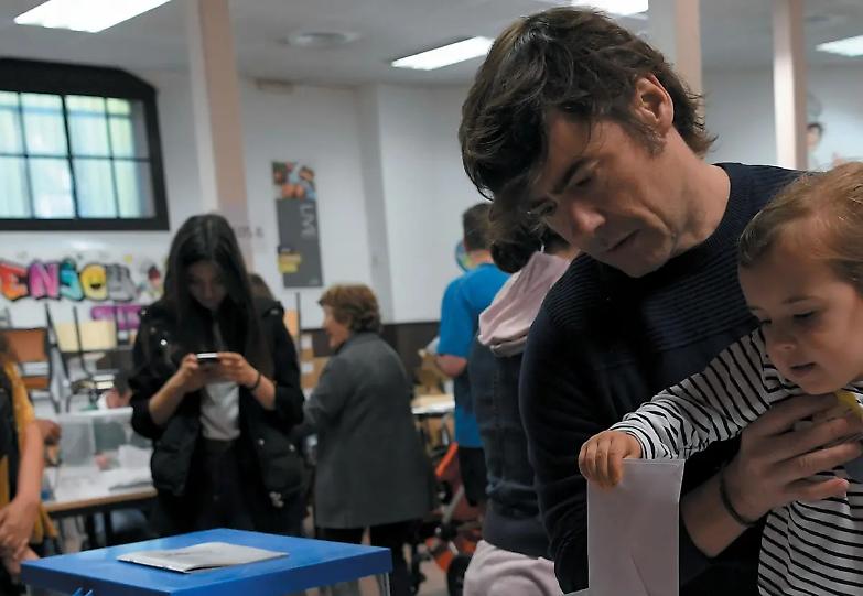 Sanchez nel pantano di un governo introvabile