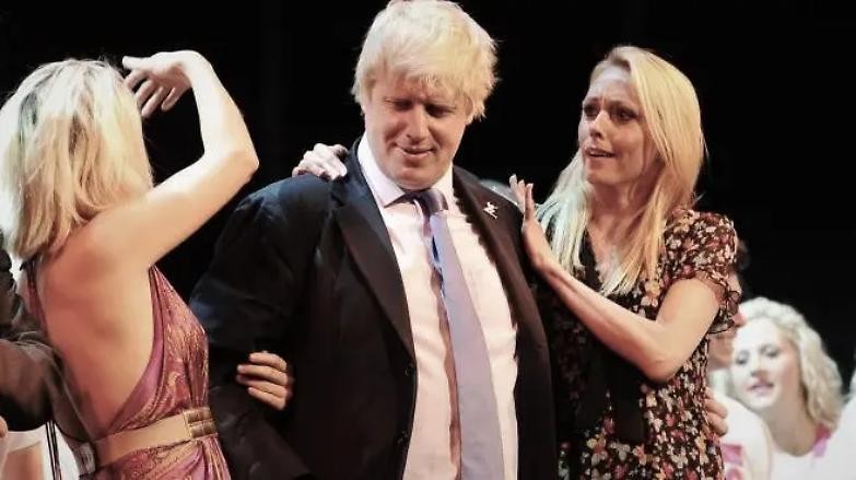 Boris Johnson, le donne, l&rsquo;armi e gli amori del tory furioso