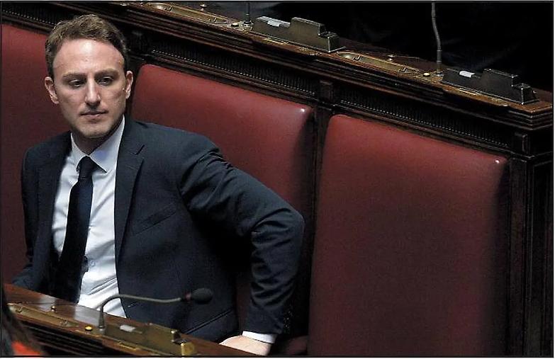 De Luca: &laquo;La Lega non vuole risolvere i problemi ma alzare la tensione&raquo;