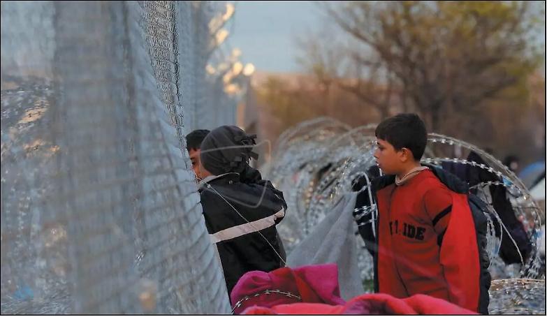 Senza un piano d&rsquo;azione nel Mediterraneo e in Africa inutili i muri e i respingimenti: bisogna incalzare la Ue