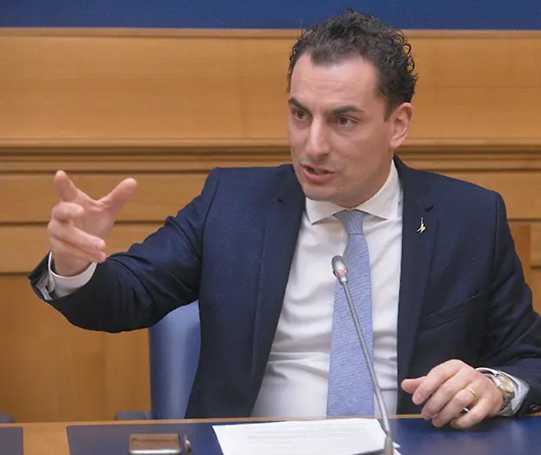 Equo compenso blindato. Morrone: dignit&agrave; per le professioni