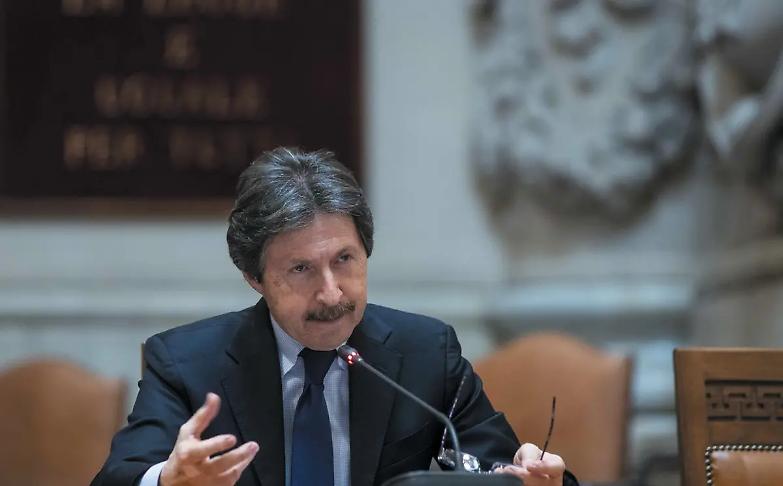 &laquo;Rivelazione di segreto d&rsquo;ufficio&raquo;. Indagato il pg di Cassazione Fuzio