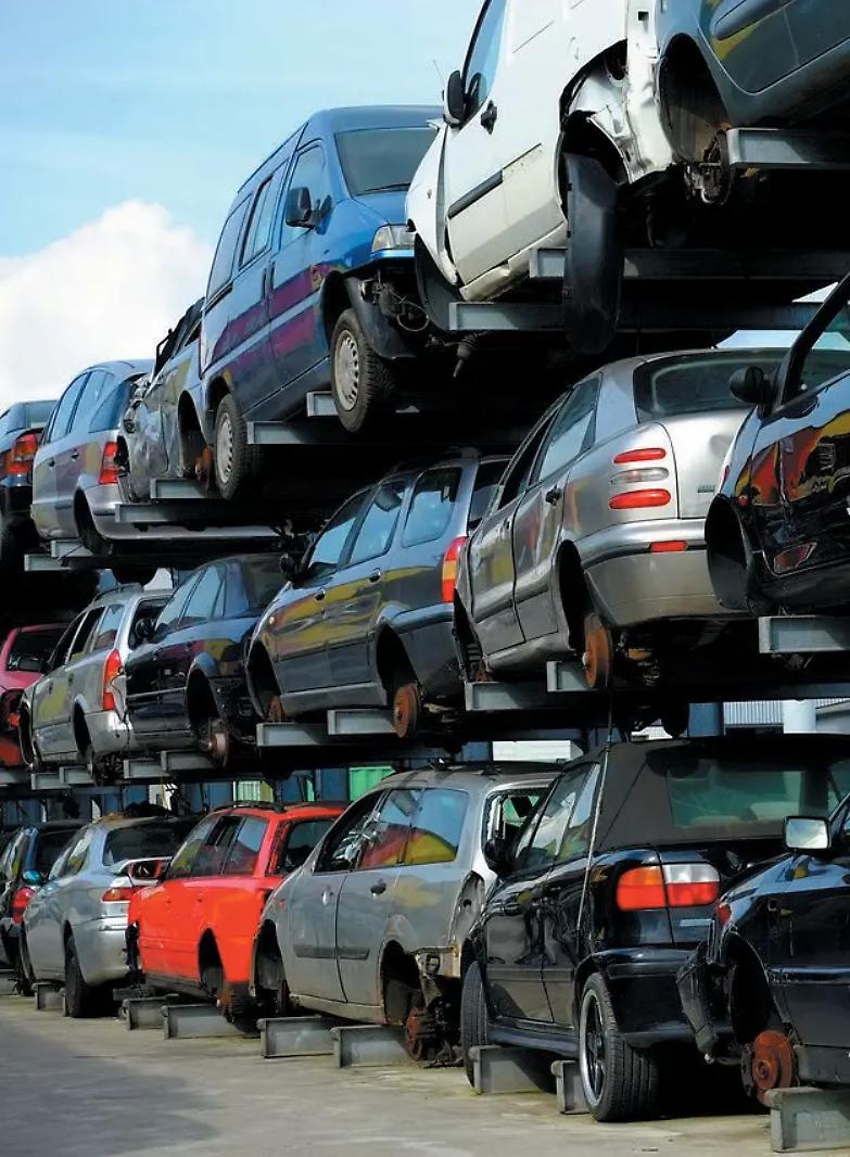 Auto riciclabili per puntare a rifiuti zero