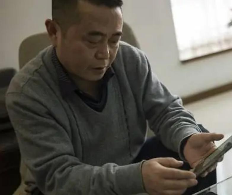 Il cyberdissidente Huang condannato a 12 anni. Il primo caso a Pechino