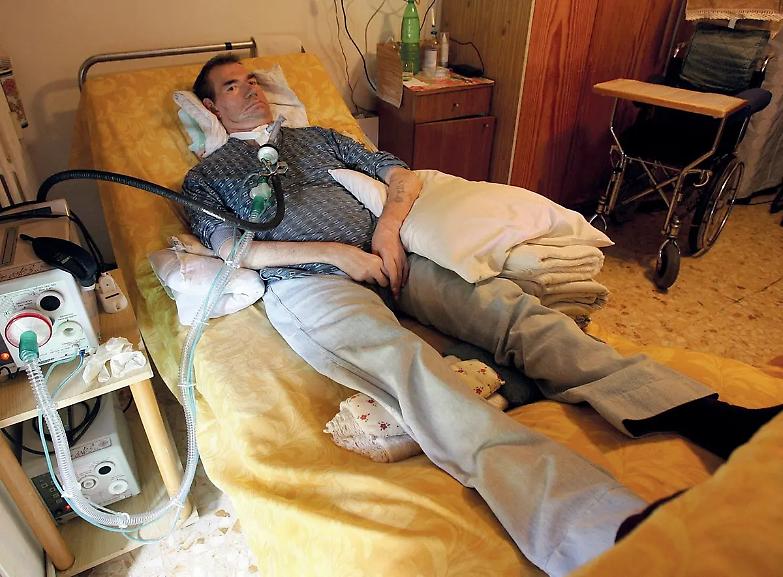 I pregiudizi della politica. Pensiamo a chi chiede di non essere lasciato solo