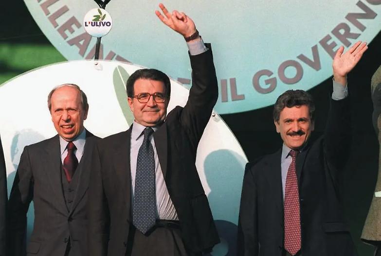 La resistibile ascesa e l&rsquo;esito troppe volte paradossale delle crisi volute &ldquo;per forza&rdquo;