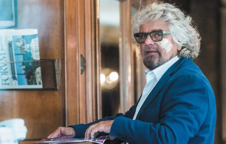 Grillo gi&agrave; attacca Renzi: &laquo;Sei un avvoltoio&raquo;. Lui replica &ldquo;sereno&rdquo; &laquo;Insulti non mi frenano&raquo;