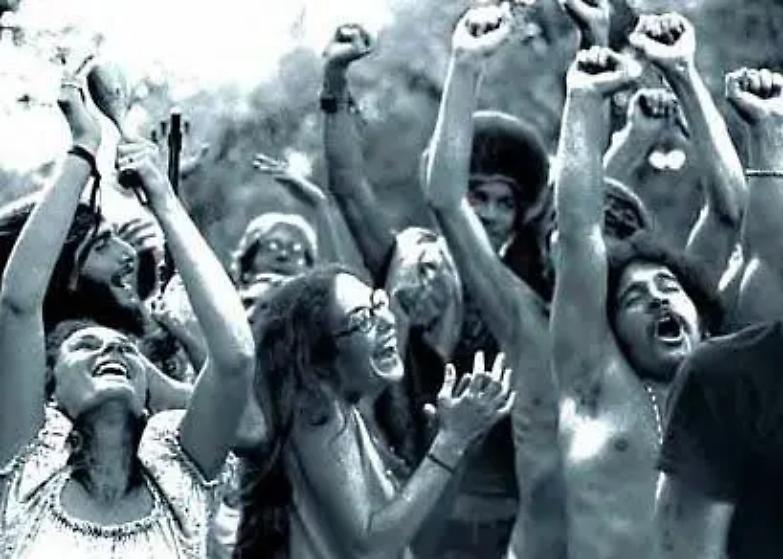Woodstock, il mito di Hendrix e quell&rsquo;inno sfregiato dal napalm