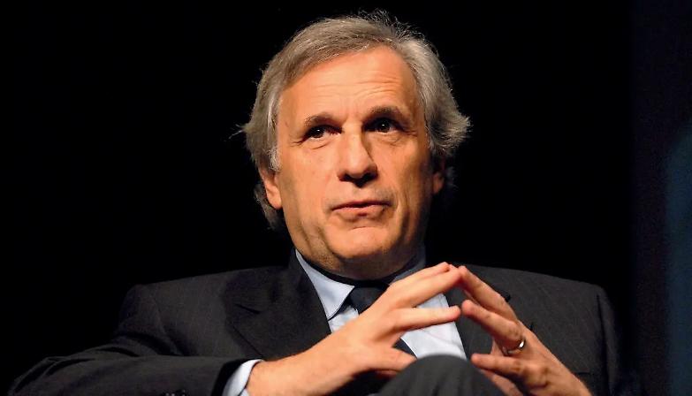 Jean Marie Colombani: &laquo;Per Salvini e Johnson la democrazia &egrave; un fastidio&raquo;