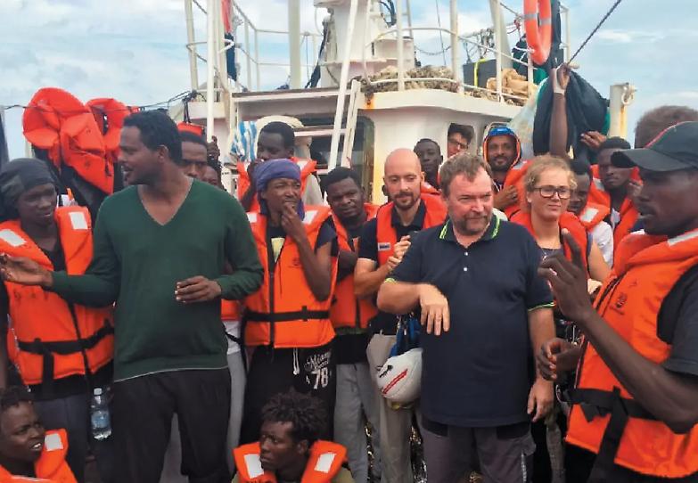 Nave Eleonore, indagati capitano e capo missione