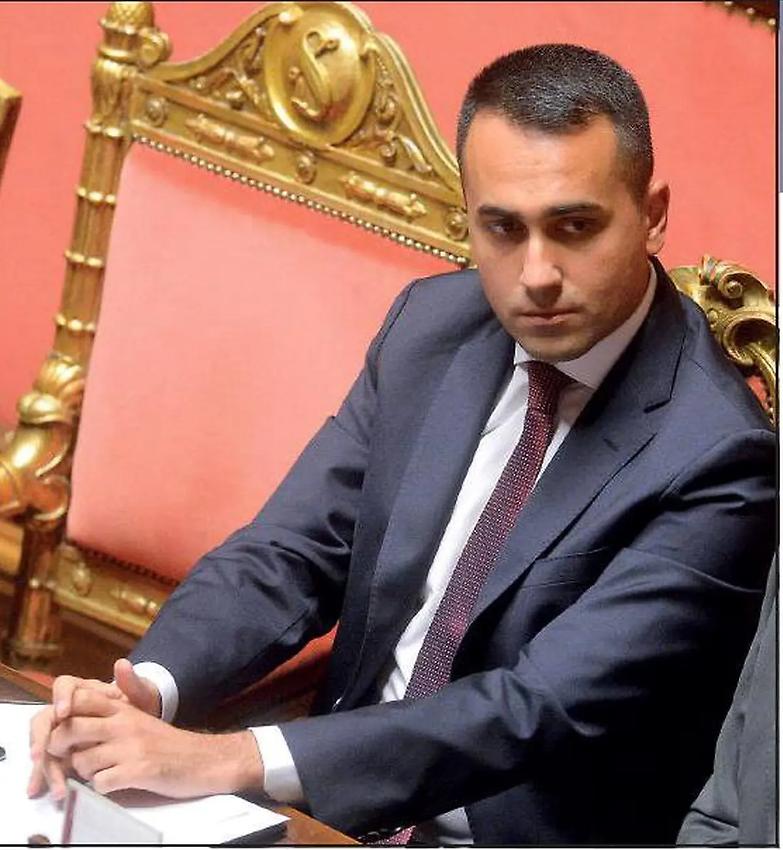 Alleanza giallorossa, il gelo dei grillini: &laquo;Non faremo nessun accordo...&raquo;