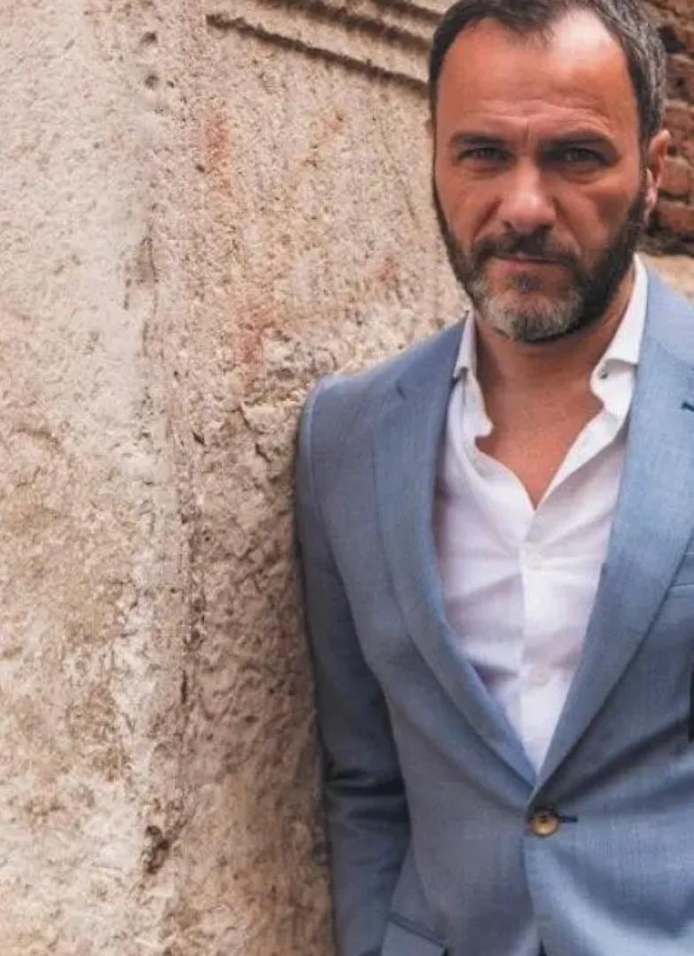 Fiction Rai, Gallo: &laquo;Io, compagno di una Pm caterpillar, il maschio alfa &egrave; un cimelio&raquo;