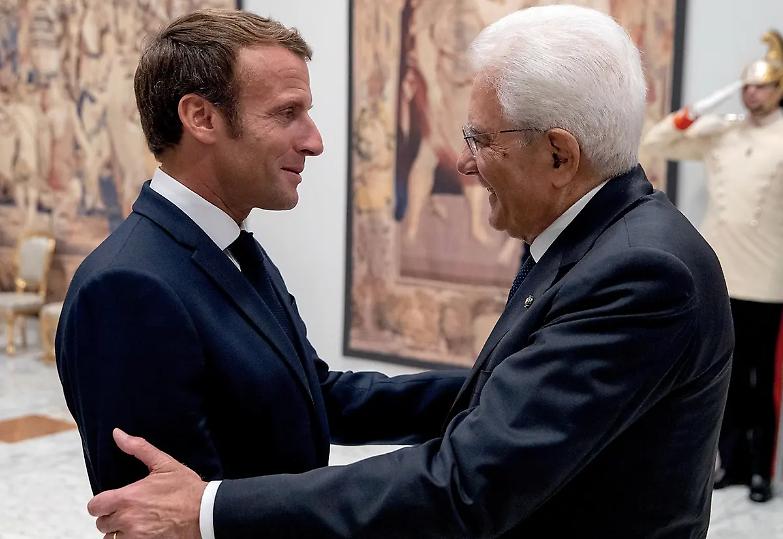 Il Colle al lavoro, Mattarella rompe l&rsquo; isolamento sui migranti