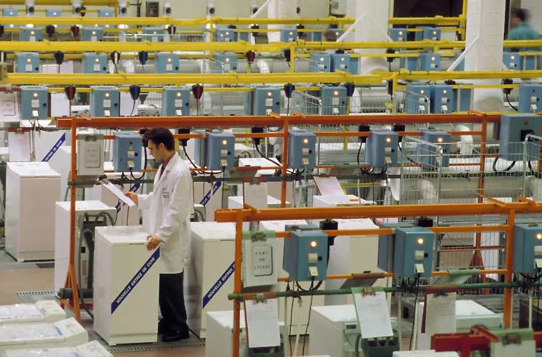 Ilva di Taranto e Whirlpool, le multinazionali abiurano la fabbrica Italia