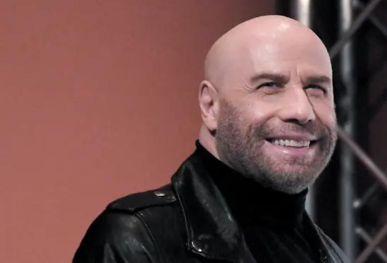 John Travolta: &laquo;Il mio viaggio nel cinema: dal ballo di Tony Manero al genio di Tarantino&raquo;