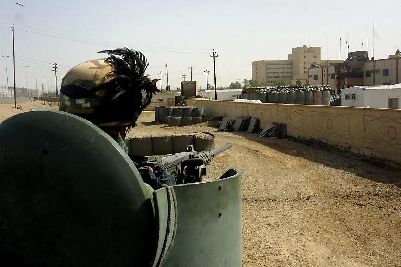 Iraq, attentato contro militari italiani: 5 feriti, 3 gravi