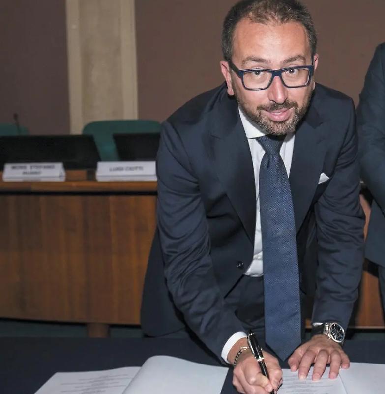 Bibbiano, il ministero non si ferma e manda gli ispettori a Bologna